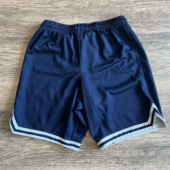 Nike Penn State Shorts Womens Size Small - Picture 5 of 5
